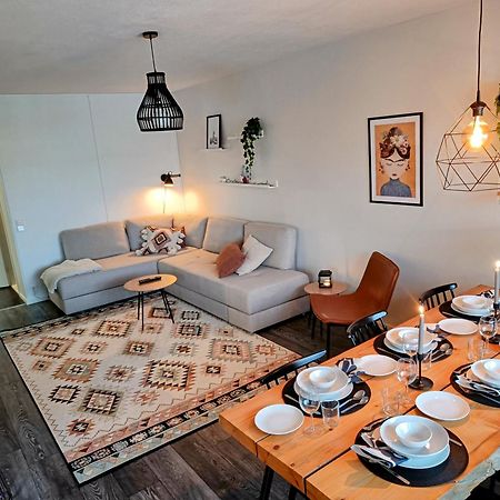 רובניימי Big 88M2 Apartment In The Center מראה חיצוני תמונה